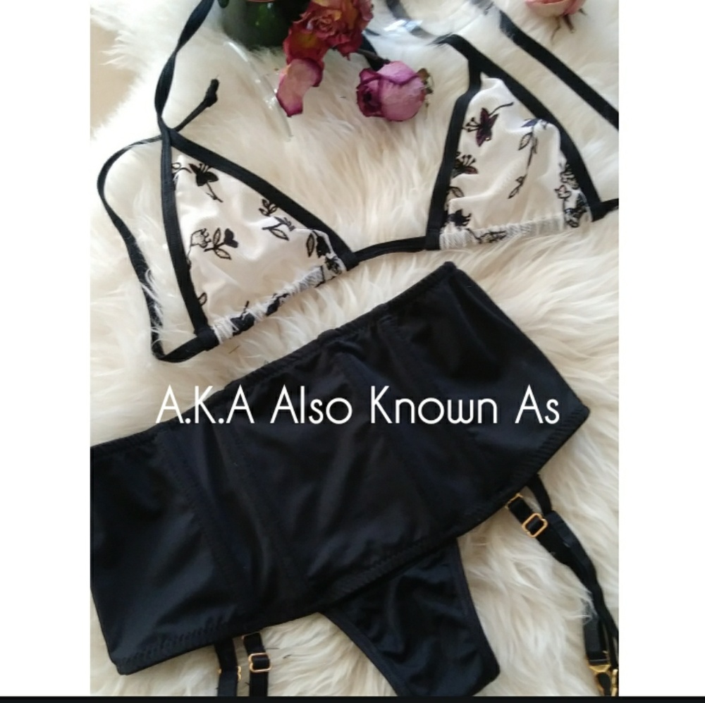 Sexy lingerie set